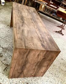 Mueble de madera natural - Rafael Moreno