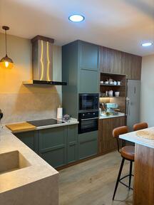 Cocina con barra - Rafael Moreno